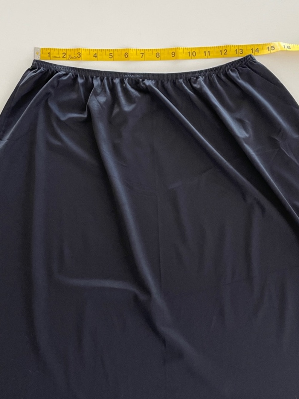 Classic Black A-Line Skirt - Women's M / L - Picture 3 of 5